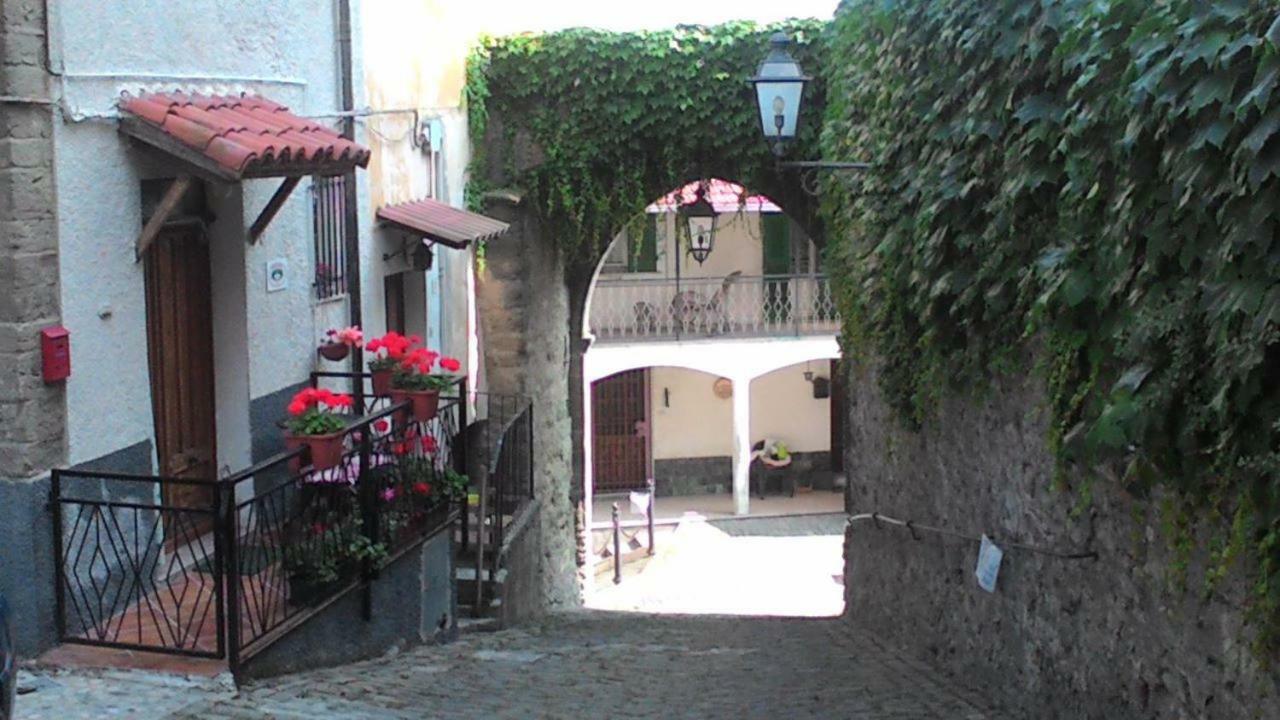 Bed and Breakfast Cà da Nonna Pareto Esterno foto